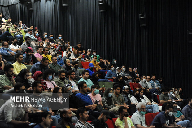 سینما سهشنبه ۳۰۰ هزار مخاطب داشت