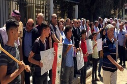 برگزاری تظاهرات سوری‌ها ضد اشغالگری آمریکا و ترکیه