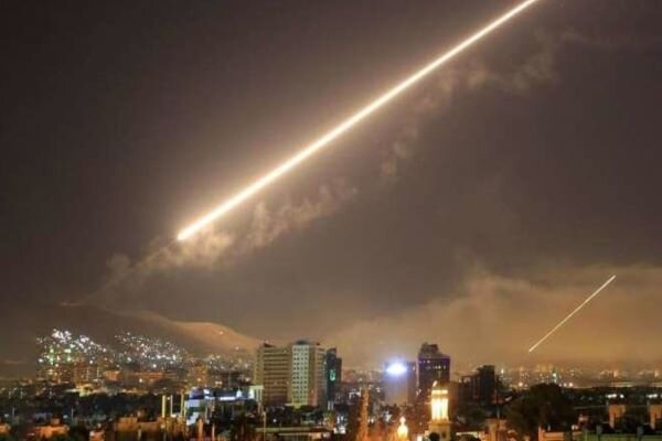پدافند هوایی سوریه موشک های رژیم صهیونیستی را سرنگون کرد