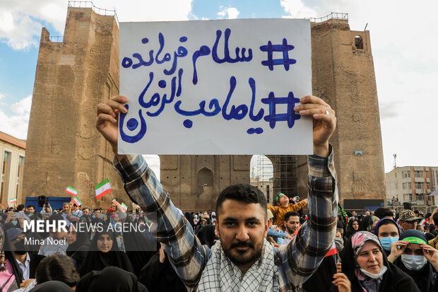 اجتماع بزرگ دهه‌ی هشتادی و نودی‌ها در تبریز