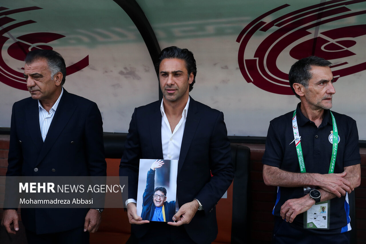 حضور مجیدی در امارات و سکوت باشگاه استقلال/گزینه بعدی در راه است!