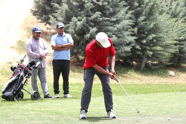 کمبود زیرساختها در ورزش گلف همدان؛ زمین تمرین نیاز حیاتی ورزشکاران