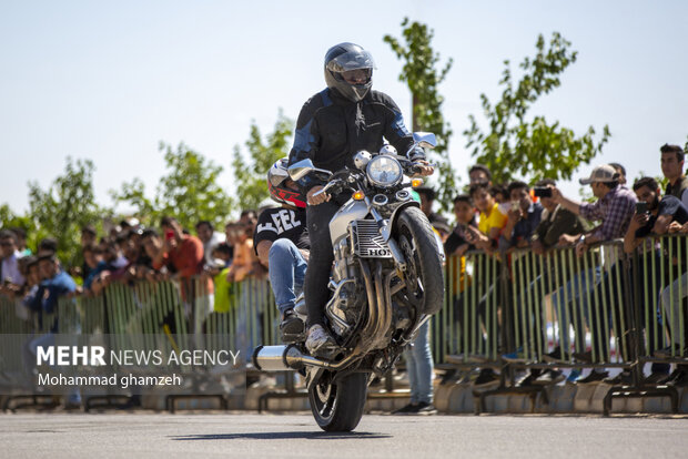 جشنواره موتورسیلکت سواری در شاهرود