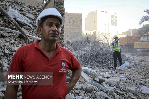 آبادان ۱۳۰ روز بدون شهردار / ترکشهای متروپل بلای جان مدیریت شهری