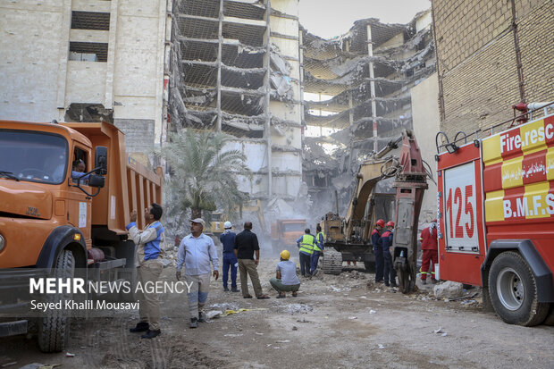 پرونده اداری و انتظامی برای متخلفان متروپل تشکیل شود