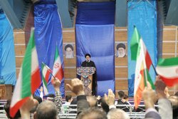 صدر رئیسی کی تبریز کے عوام کے مختلف طبقات سے ملاقات