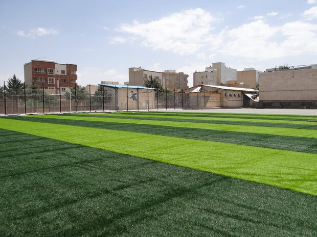 چمن مصنوعی باشگاه شهرداری تیرماه افتتاح میشود