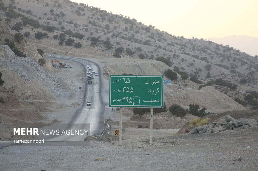 آماده سازی ۷۴ کیلومتر از جاده ایلام-مهران به صورت چهاربانده