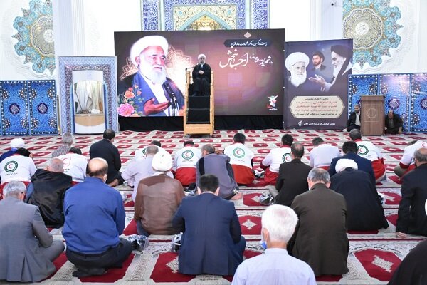 دشمنان از هر موضوعی برای مایوس کردن مردم ایران استفاده می کنند