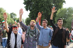 اجتماع بزرگ سرود «سلام فرمانده» در کرمانشاه