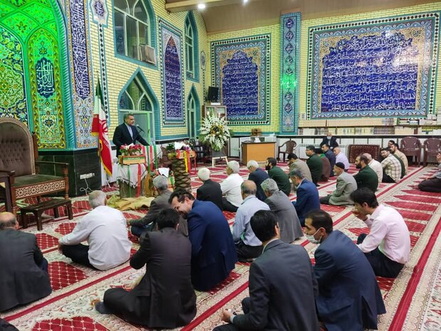 تحقق عدالت اجتماعی با پیروی از راه امام (ره) محقق می شود