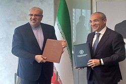 Iran, Azerbaijan ink MoU on broadening bilateral relations