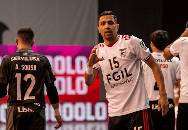 صعود بنفیکا به مرحله نیمه نهایی با درخشش کاپیتان تیم ملی ایران صعود بنفیکا به مرحله نیمه نهایی با درخشش کاپیتان تیم ملی ایران