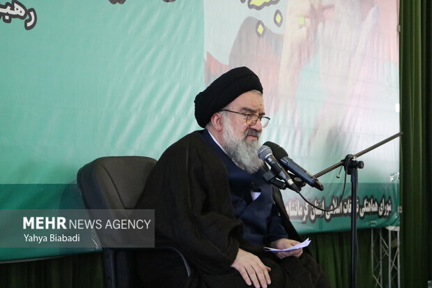 برگزاری مراسم ارتحال حضرت امام خمینی(ره) در <a href='https://sayeb.ir/tag/%da%a9%d8%b1%d9%85%d8%a7%d9%86%d8%b4%d8%a7%d9%87'>کرمانشاه</a>