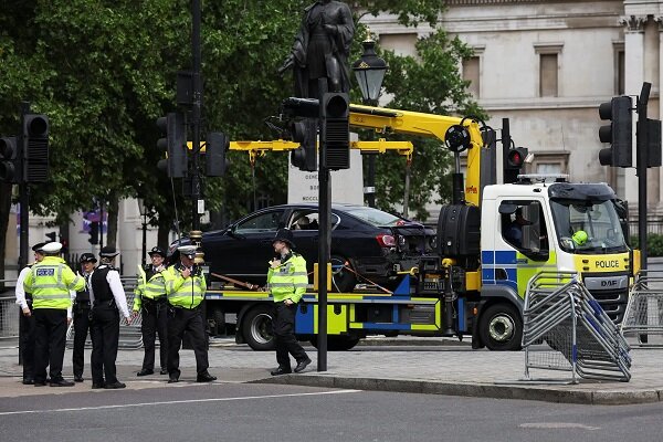 London’s Trafalgar Sq. evacuated over suspect car: report