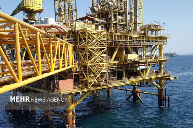 صرفه‌جویی ۲۰۰ میلیون دلاری در شرکت نفت فلات قاره ایران 