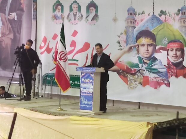  «سلام فرمانده» سمبلی است برای فرمانبرداری از ولی امر مسلمین جهان