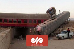 جزئیات حادثه خروج از ریل قطار طبس به یزد