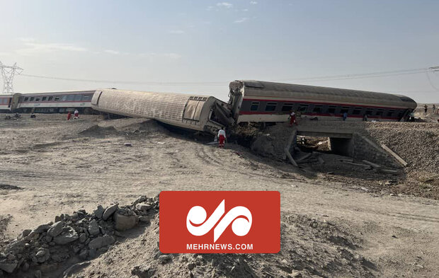 İran'daki tren kazası havadan böyle görüntülendi