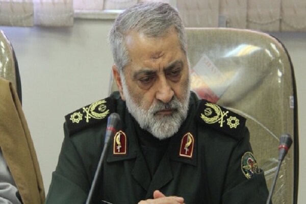 العميد شكارجي: قوة الردع الإيرانية تمنع اعتداء الاعداء على بلادنا