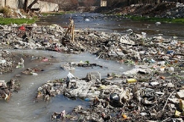 ورود فاضلاب ماکو به رودخانه زنگمار/تصفیه خانه ماکو۳۰ ساله شد