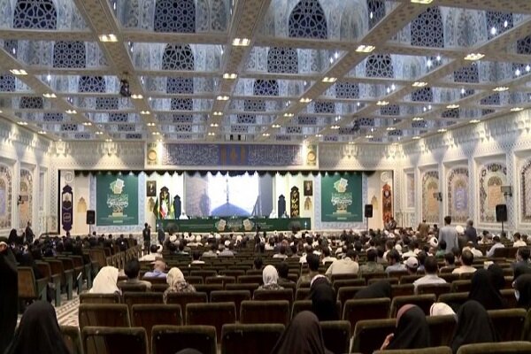  إقامة مؤتمر حوار الأديان في مدينة مشهد المقدسة