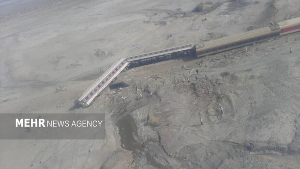 تصاویر هوایی از حادثه قطار مشهد – یزد