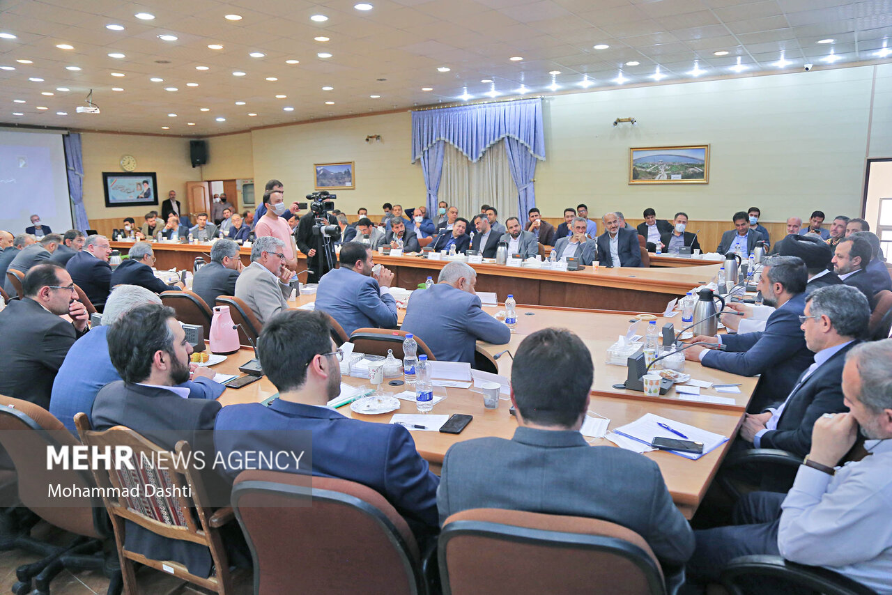 اعتبارات در نیمه اول سال تخصیص پیدا کند