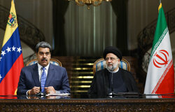 Iran, Venezuela sign comprehensive 20-year coop. document