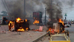 بھارت میں پولیس کی مسلمان مظاہرین پر فائرنگ سے 2 مسلمان شہید