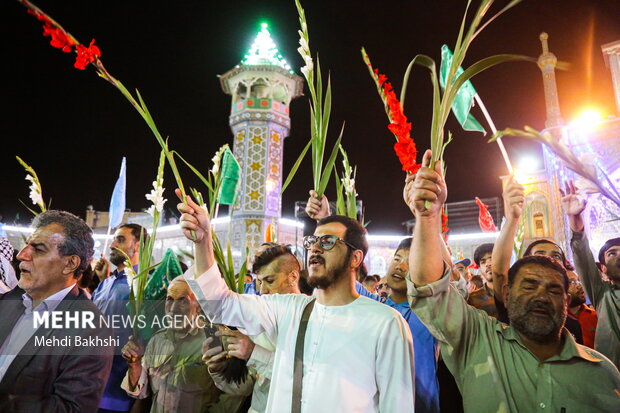 VIDEO: Imam Reza birthday anniv. celebrated in Qom