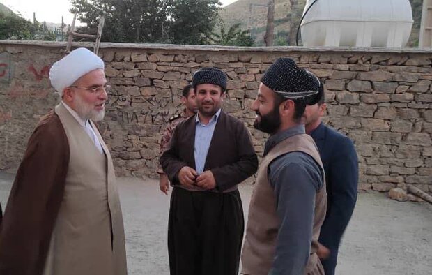 تکریم علمای دینی کردستان در دستور کار است تکریم علمای دینی کردستان در دستور کار است