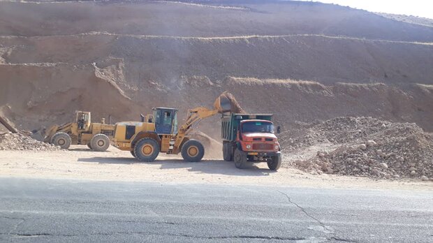 کریدور بزرگراهی غرب کشور آماده افتتاح/۴۸۰کیلومتر زیربارترافیک رفت