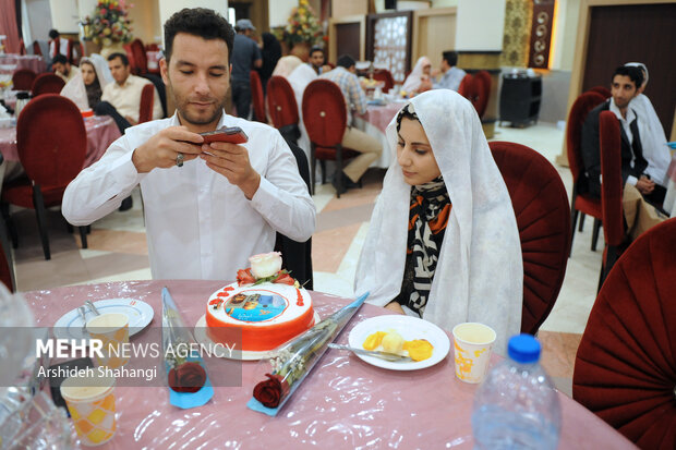 مراسم ازدواج دانشجویی دانشگاه جامع امام حسین(ع) صبح امروز در تالار طلائیه برگزار شد