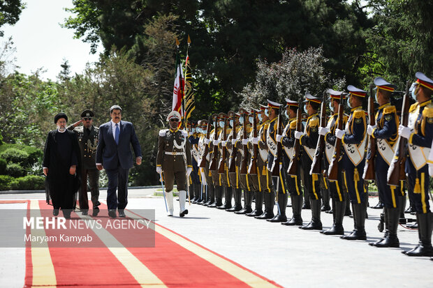 مراسم استقبال رسمی از رئیس جمهور ونزوئلا