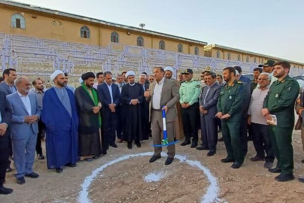 نیروگاه خورشیدی در صالح آباد ایلام کلنگ زنی شد