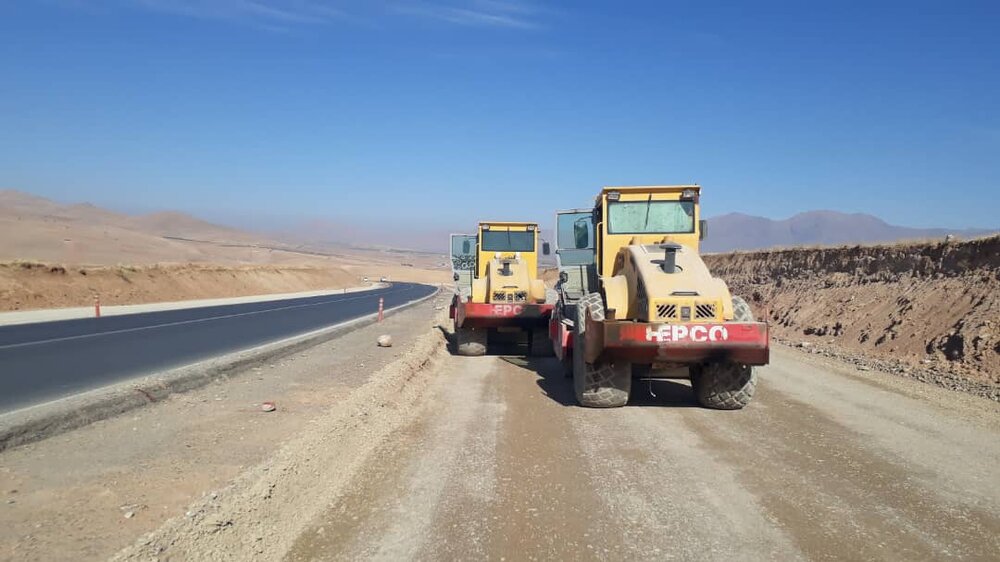 ۷۵ کیلومتر بزرگراه سال آینده در اردبیل افتتاح می‌شود