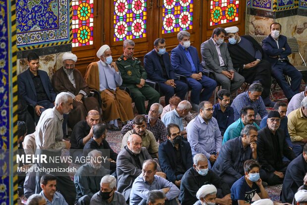 مراسم بزرگداشت جان باختگان قطار طریق الرضا(ع) در مسجد حظیره یزد