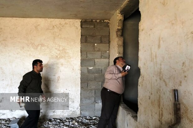 هراس از ریزش آوار/ فرار از ساختمانی ناایمن در اهواز