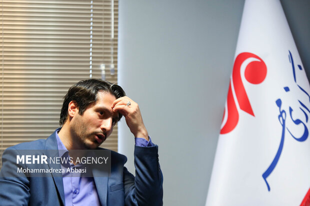 نخستین تمرکز دشمن روی گرفتن «امید» از نسل جدید است