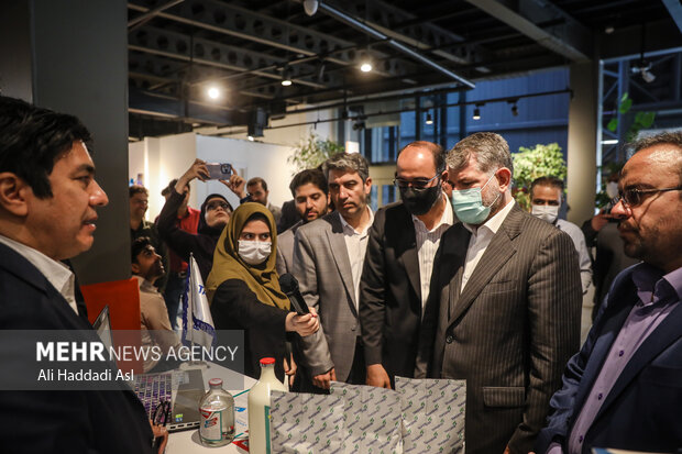 Knowledge-based achievements fair in Tehran