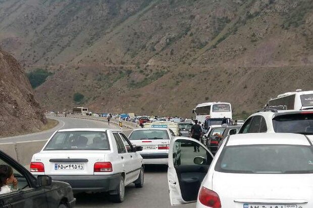 هراز در بن بست ترافیک/گره «چلاو» به دست دولت باز می شود