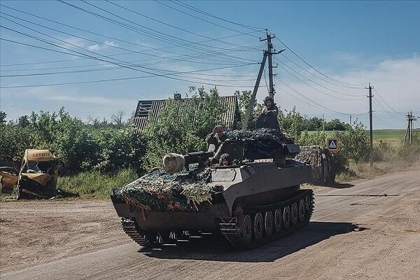 نیروهای اوکراینی نواحی اطراف «لیسیچانسک» را از دست دادند