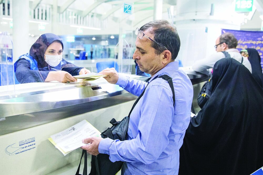 First group of Hajj pilgrims leave for Saudi Arabia