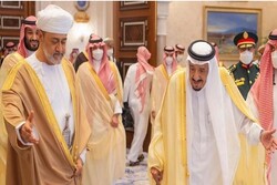 پیام مکتوب پادشاه سعودی به سلطان عمان