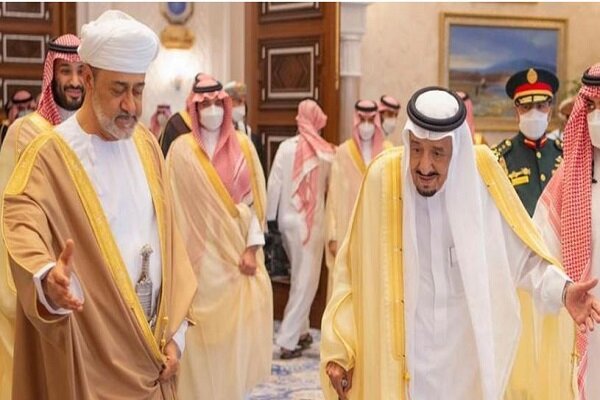 پیام مکتوب پادشاه سعودی به سلطان عمان