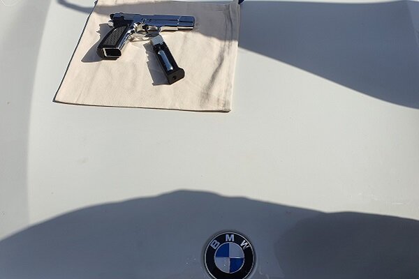 از پسر رئیس بانکی که زورگیر است تا توقیف آلفارومئو و پورشه