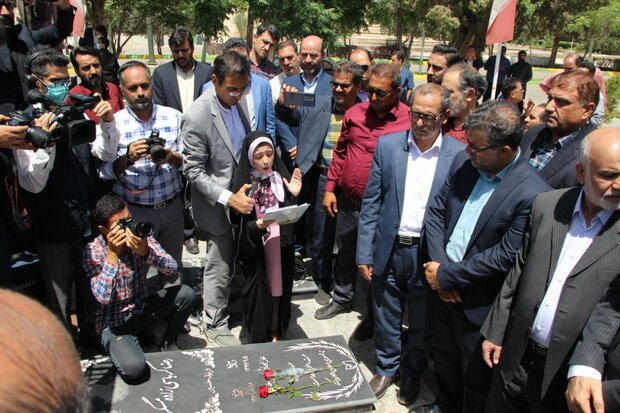 وزیر جهاد کشاورزی وارد کاشان شد