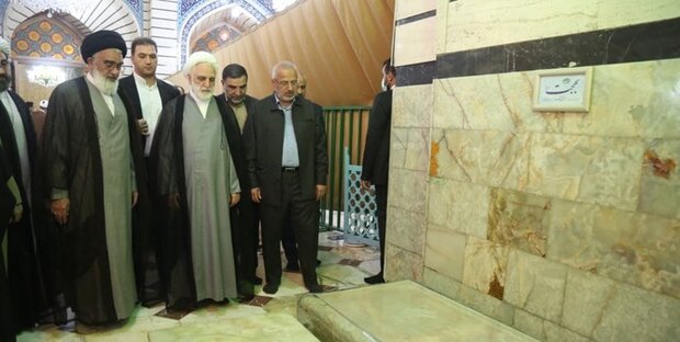 رئیس قوه قضاییه وارد شهر قم شد