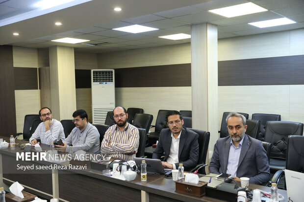 نشست معاون بنیاد سپهر با مدیران منطقه شرق خبرگزاری مهر